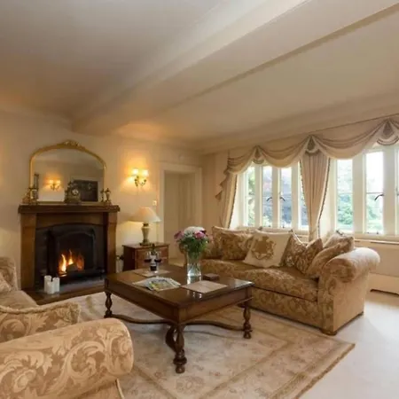 Exceptional Unique 5 Bedroom Manor House Prázdninový dům