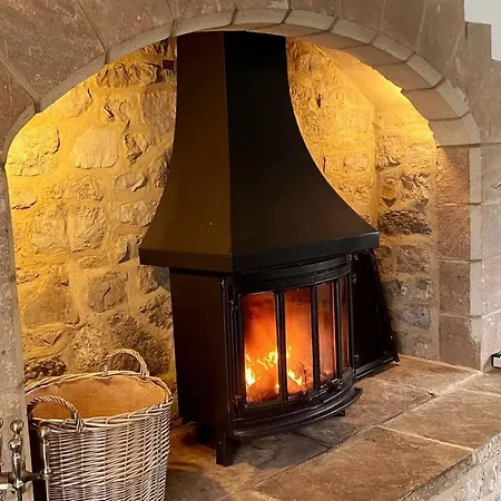 Exceptional Unique 5 Bedroom Manor House בית נופש סקיפטון