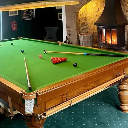 Exceptional Unique 5 Bedroom Manor House * Skipton